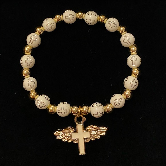 Angel Wing Cross Bracelet - Picture 4 of 4